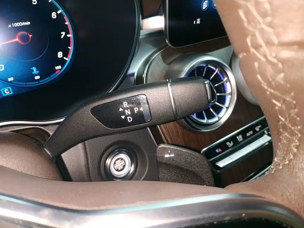 Mercedes-Benz GLC 2021