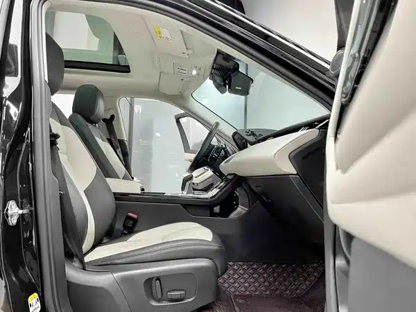 Land Rover Range Rover Evoque 2022