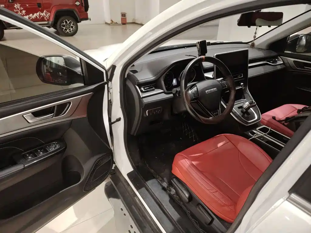 Haval M6 2024 — фото 12