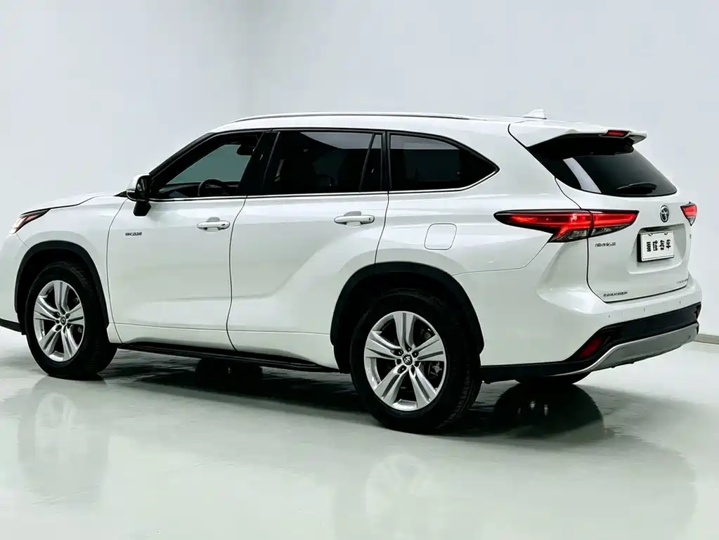 Toyota Highlander 2026 — фото 5