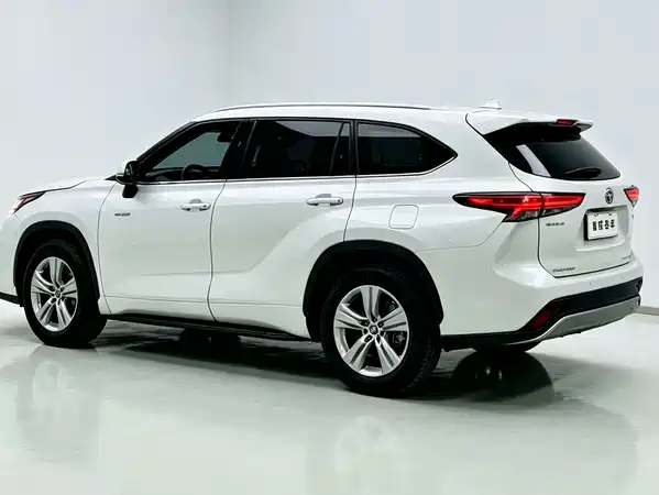 Toyota Highlander 2026
