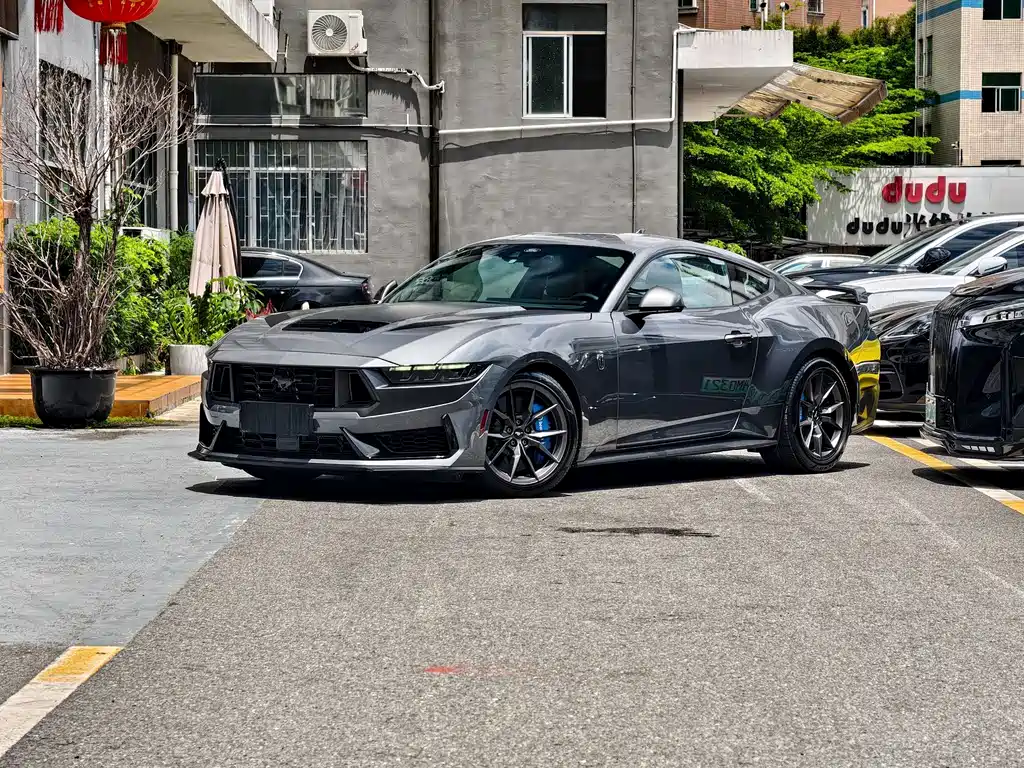 Ford Mustang 2024