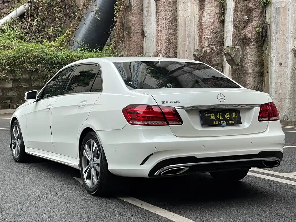 Mercedes-Benz E-Class 2015 — фото 5