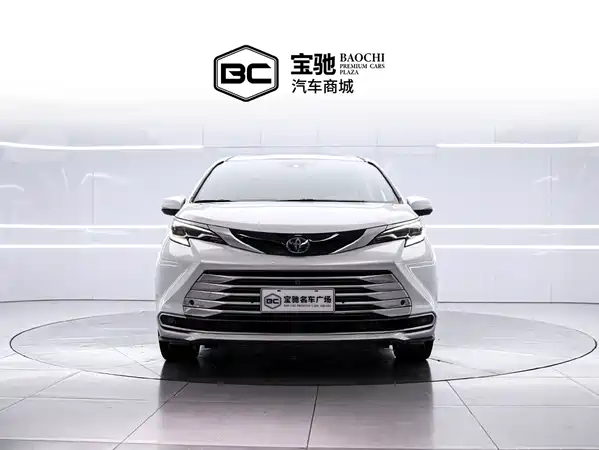 Toyota Sienna 2023