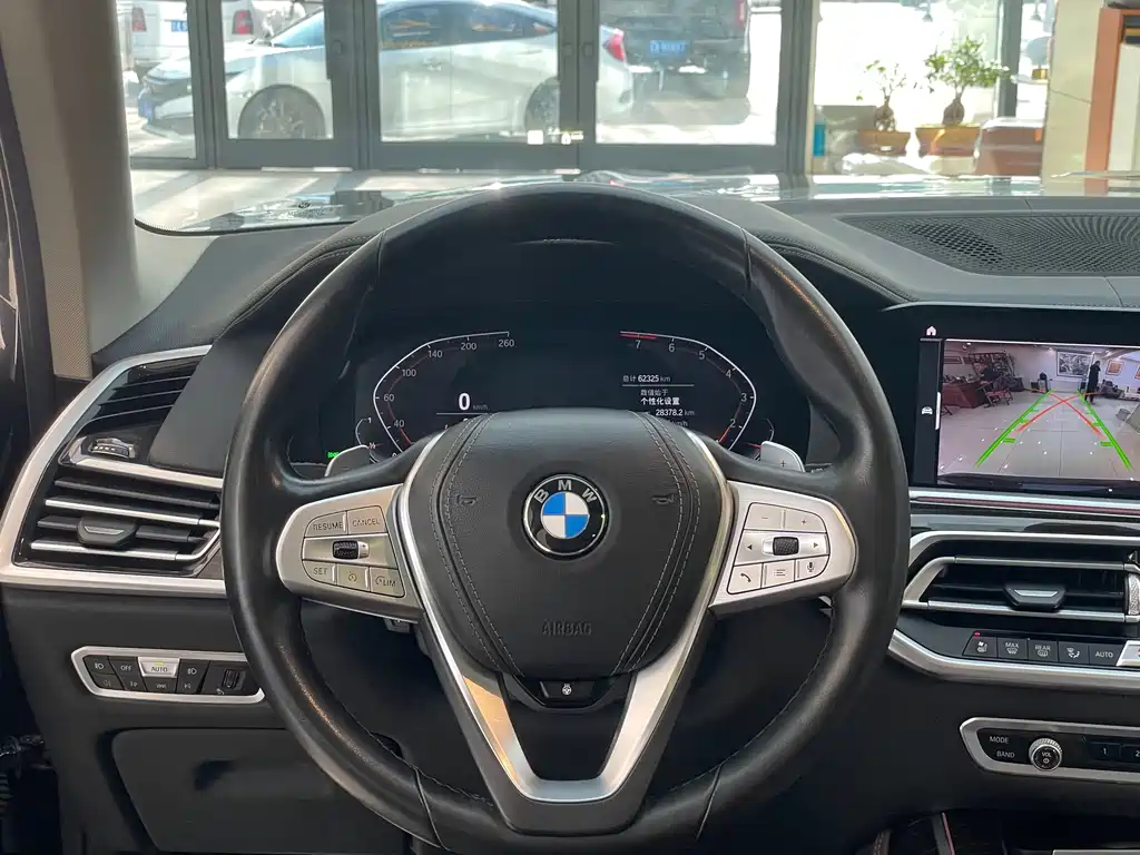 BMW X7 2020 — фото 25