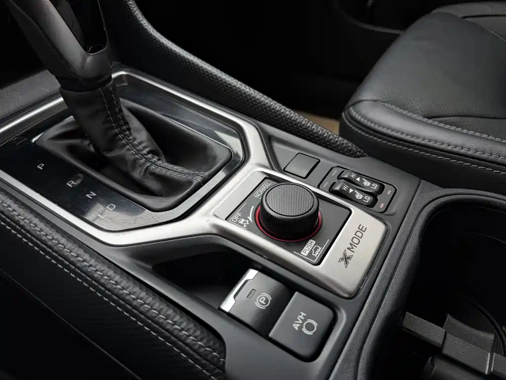 Subaru Forester 2019 — фото 13