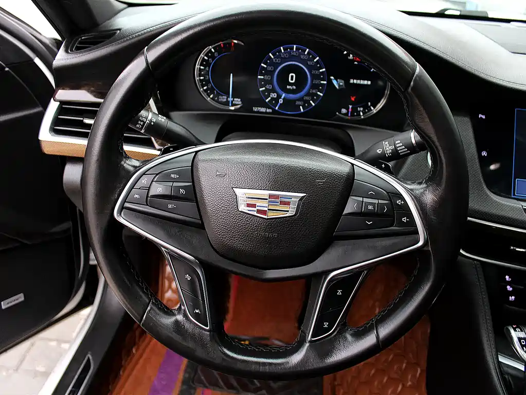 Cadillac CT6 2017 — фото 8