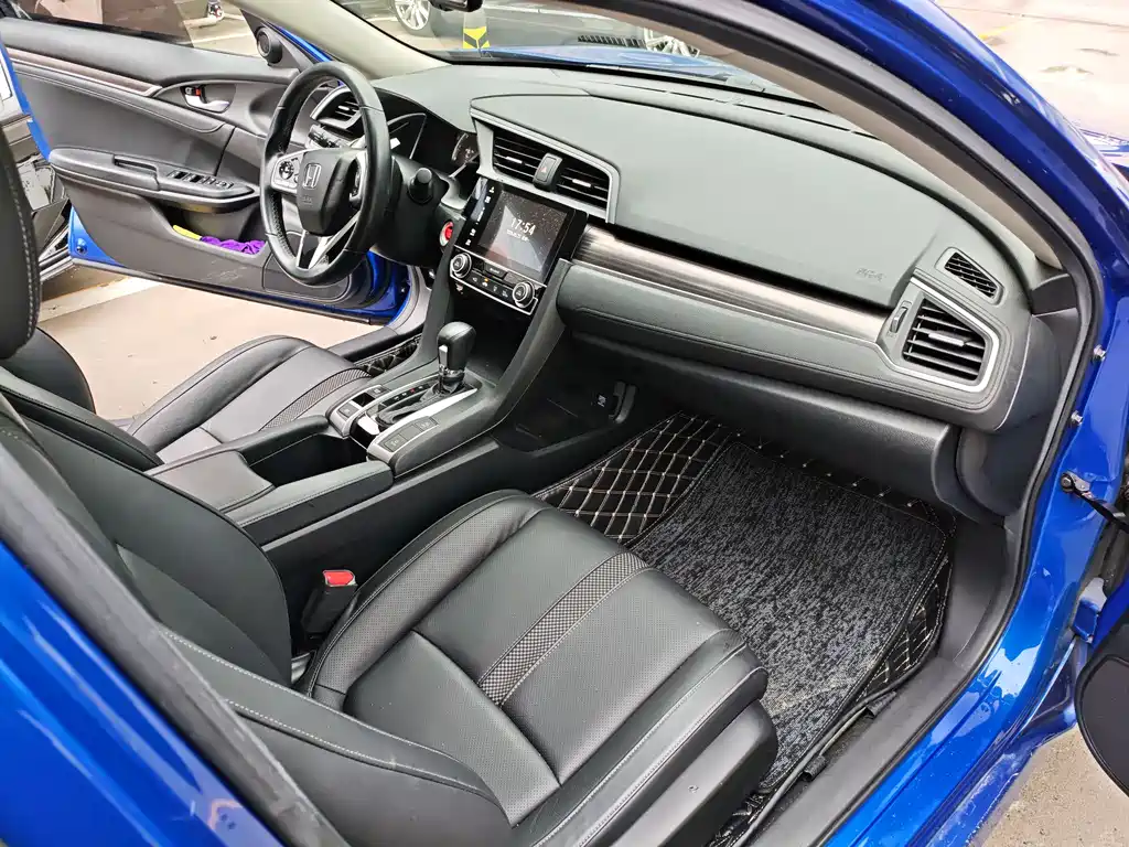 Honda Civic 2020 — фото 15