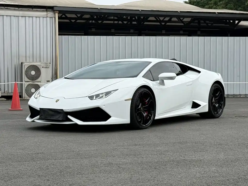 Lamborghini Huracan 2016 — фото 1