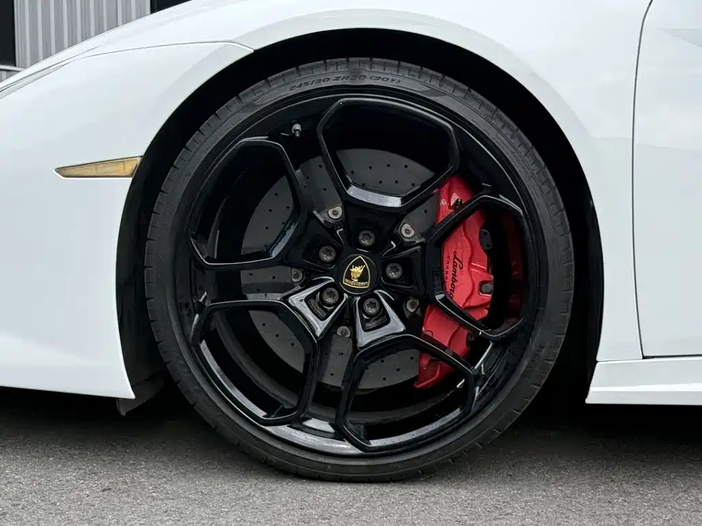 Lamborghini Huracan 2016 — фото 6