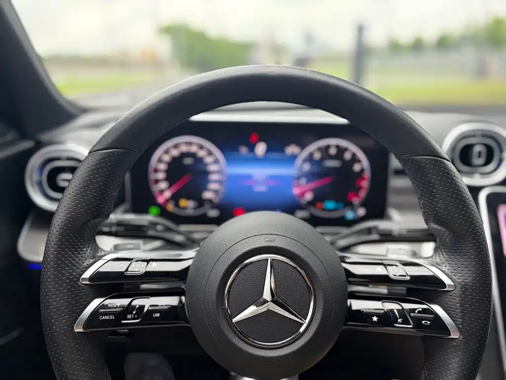 Mercedes-Benz C-Class 2022 — фото 8