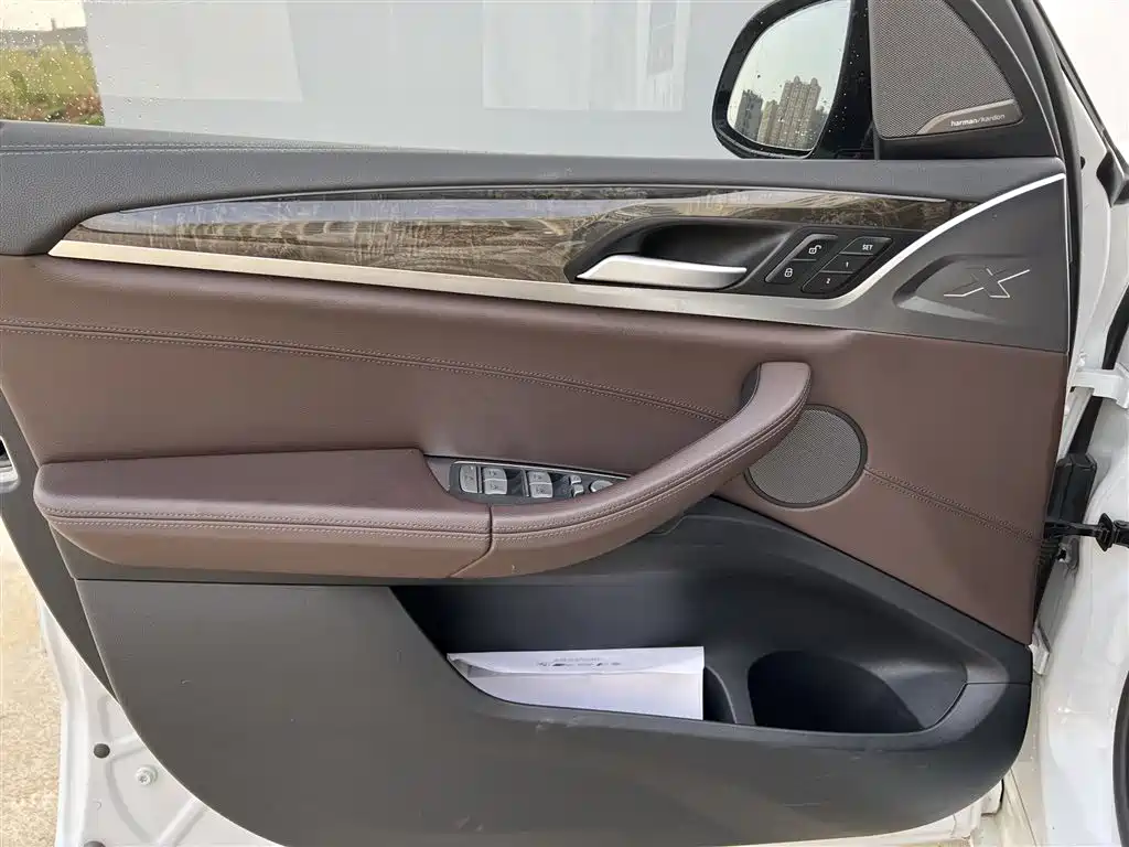 BMW X3 2019 — фото 14