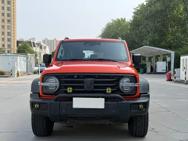 Tank 300 2022