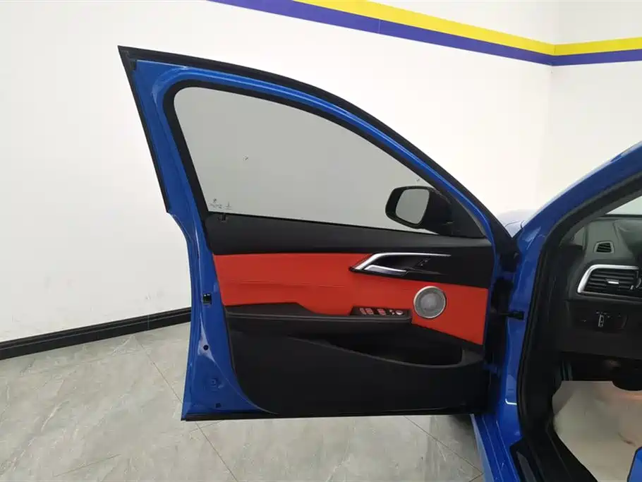 BMW 1 Series 2022