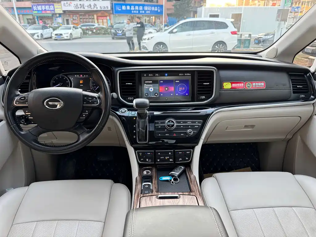 GAC Motor Trumpchi M8 2019 — фото 18