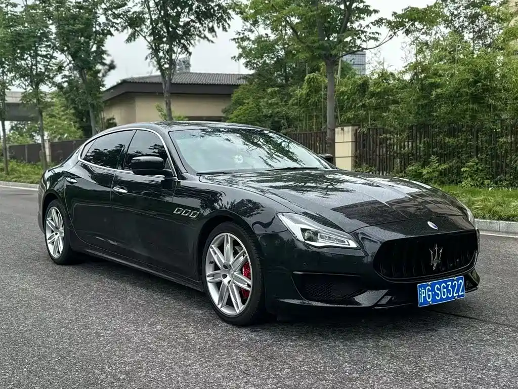 Maserati Quattroporte 2015