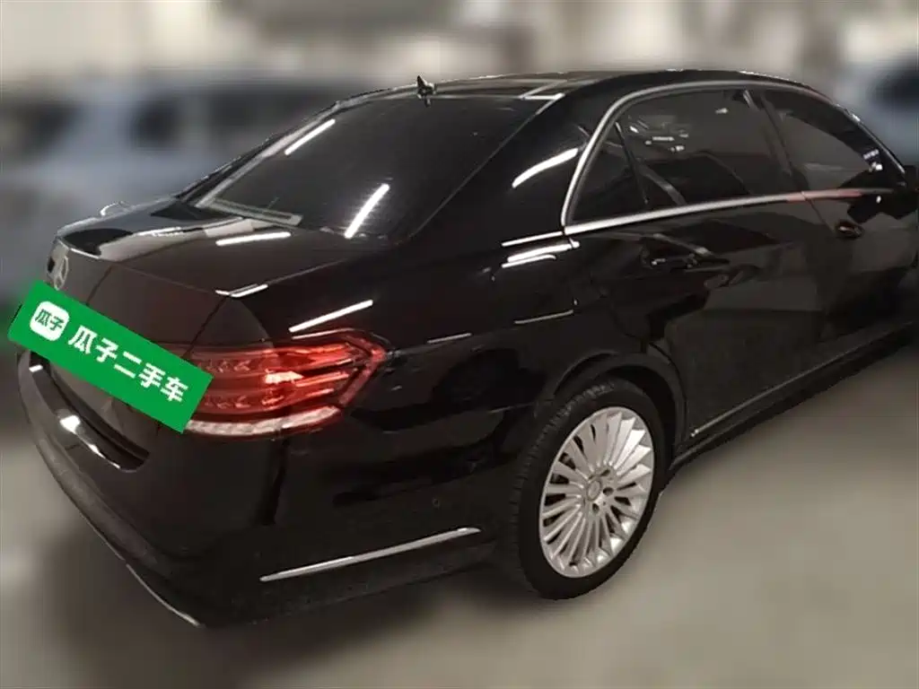 Mercedes-Benz E-Class 2015 — фото 12