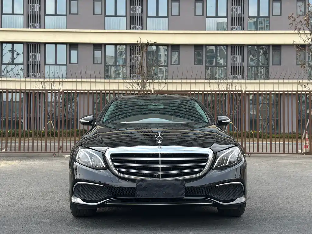 Mercedes-Benz E-Class 2019