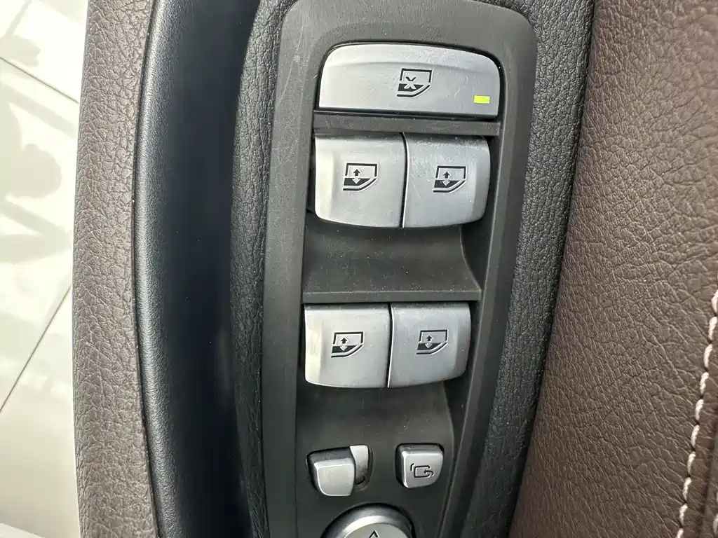 BMW X1 2023 — фото 11