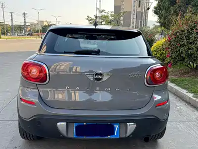 MINI MINI 2013