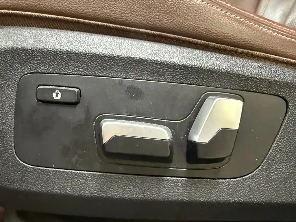 BMW X5 2020 — фото 24