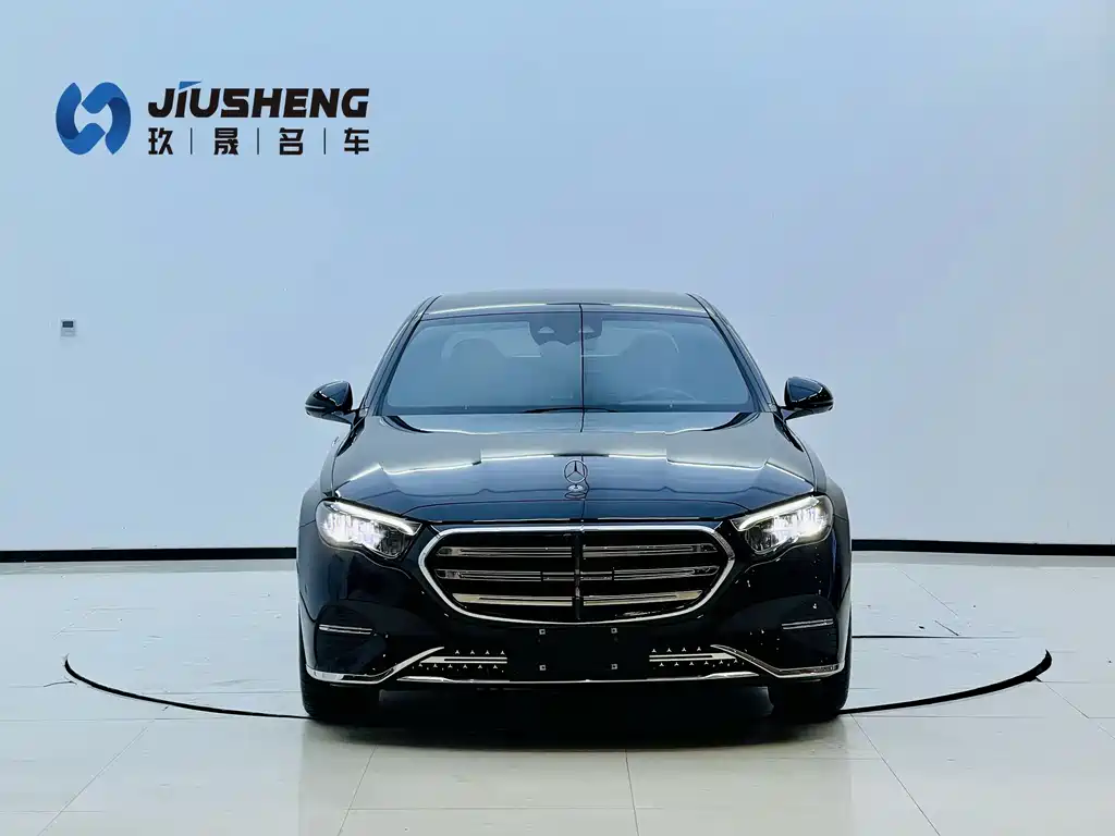 Mercedes-Benz E-Class 2025