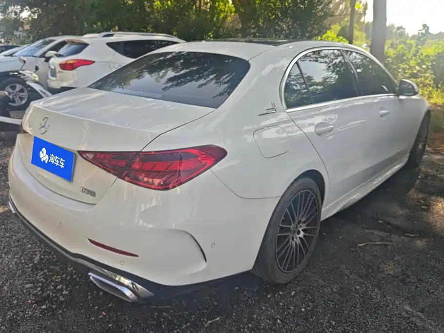Mercedes-Benz C-Class 2022