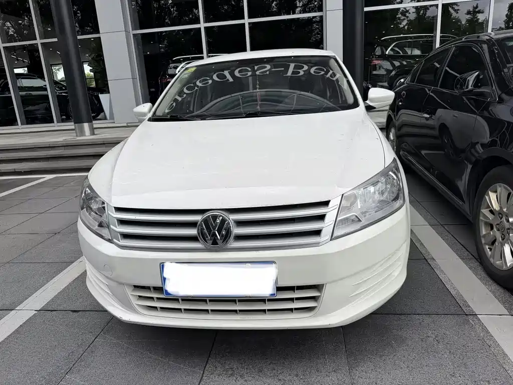 Volkswagen Santana 2013
