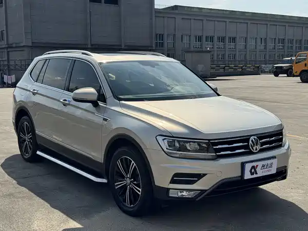 Volkswagen Tiguan L 2019