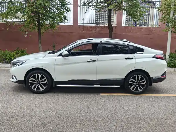 Venucia T90 2017