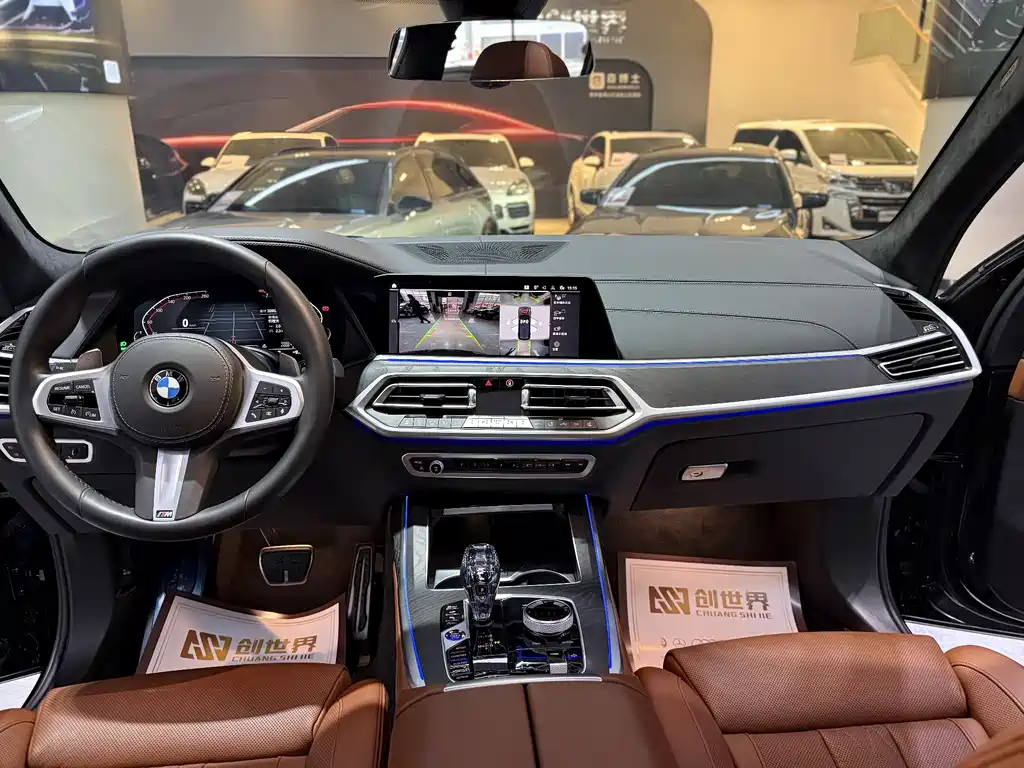 BMW X7 2021 — фото 8