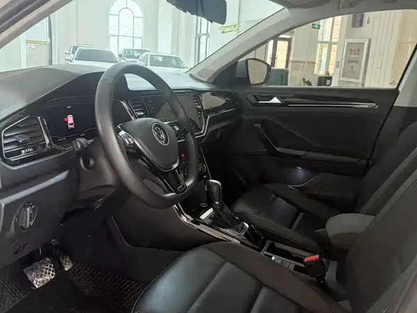 Volkswagen T-Roc 2022