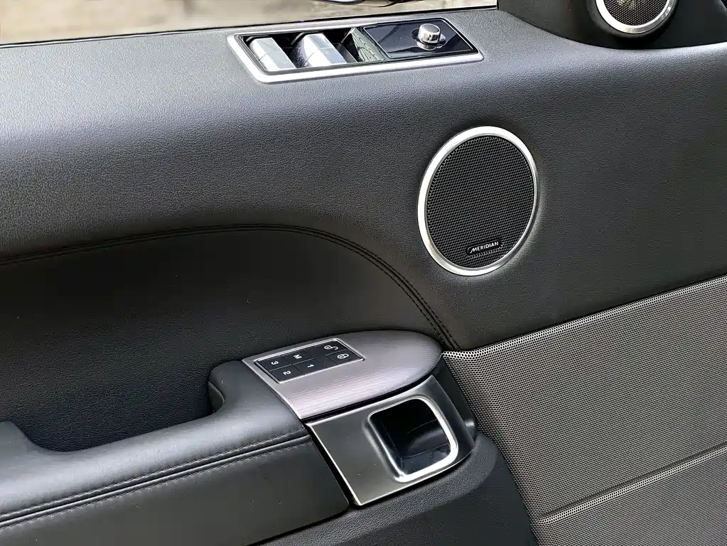 Land Rover Range Rover Sport 2019 — фото 17