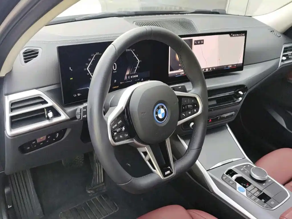 BMW i3 2025 — фото 9