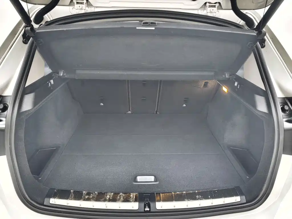 BMW X1 2022 — фото 12