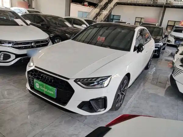Audi A4L 2023