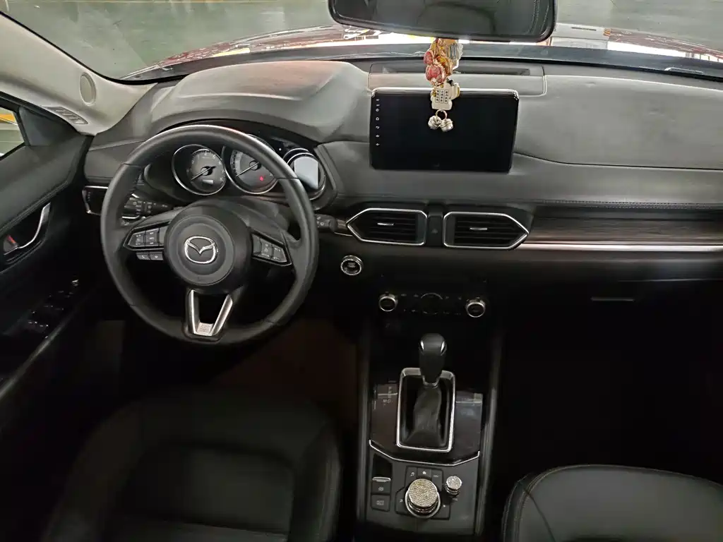 Mazda CX-5 2018 — фото 11