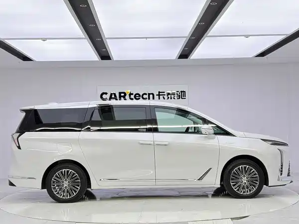 Buick GL8 New Energy 2024