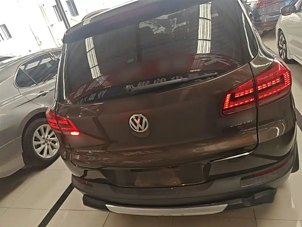 Volkswagen Tiguan 2016 — фото 6