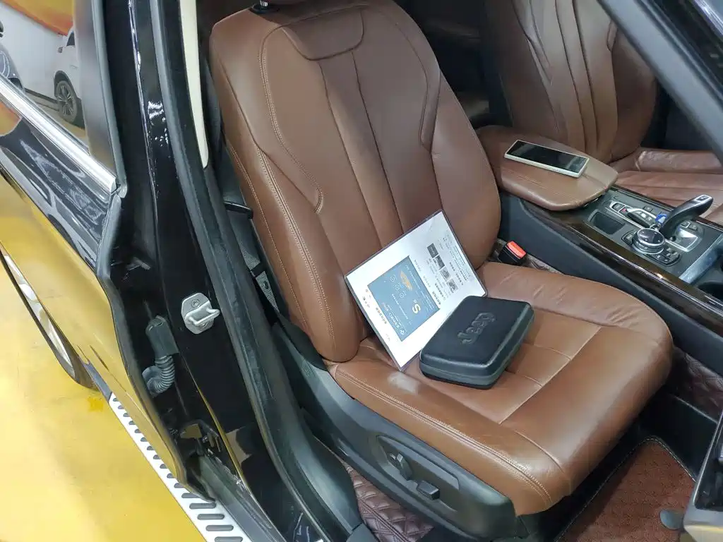 BMW X5 2015 — фото 20