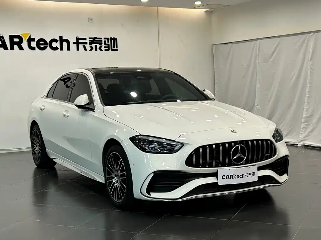 Mercedes-Benz C-Class 2023 — фото 3
