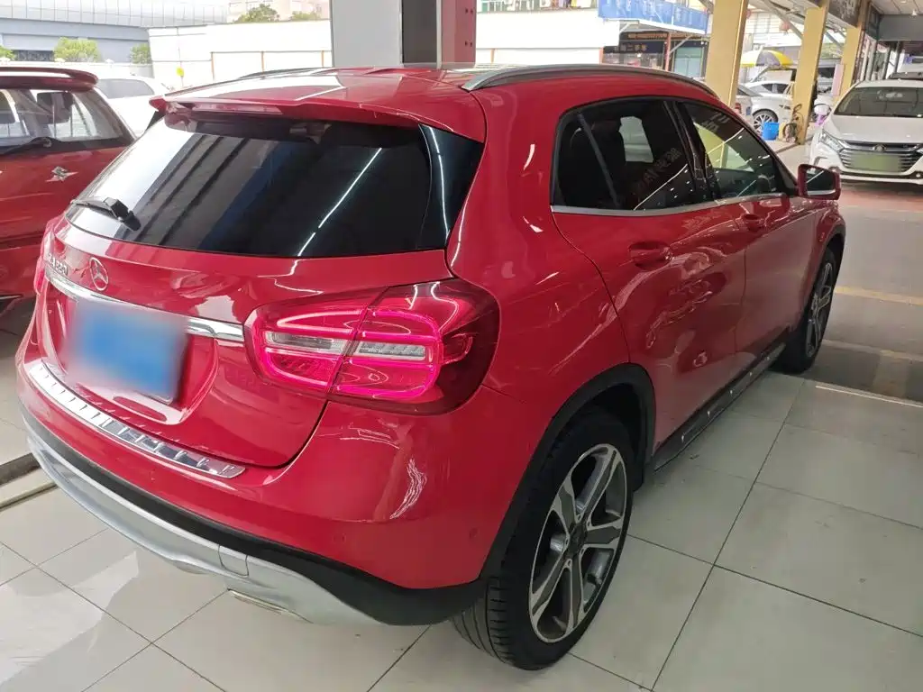 Mercedes-Benz GLA 2015 — фото 23