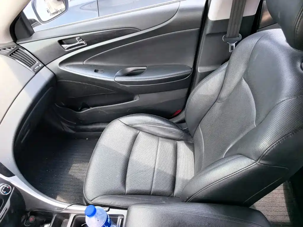 Hyundai Sonata 2014 — фото 11
