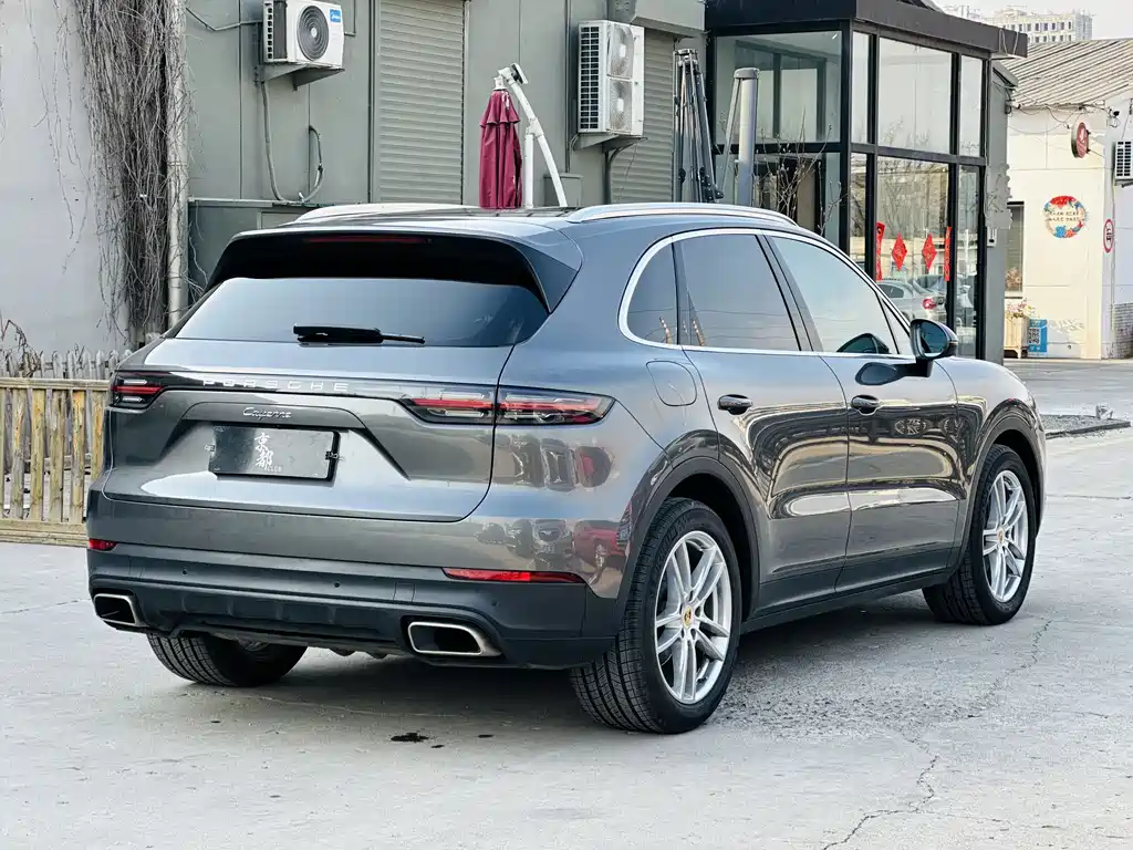 Porsche Cayenne 2020 — фото 4