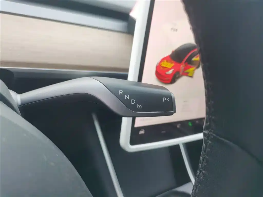 Tesla Model 3 2019 — фото 14