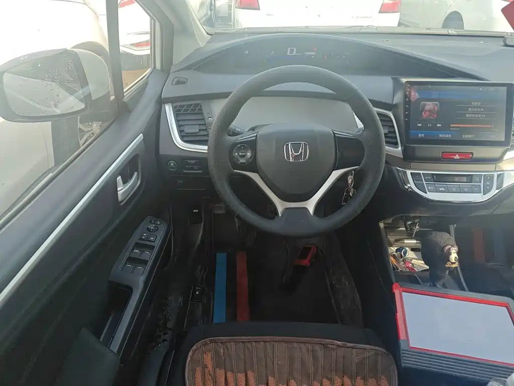 Honda Jade 2018 — фото 11