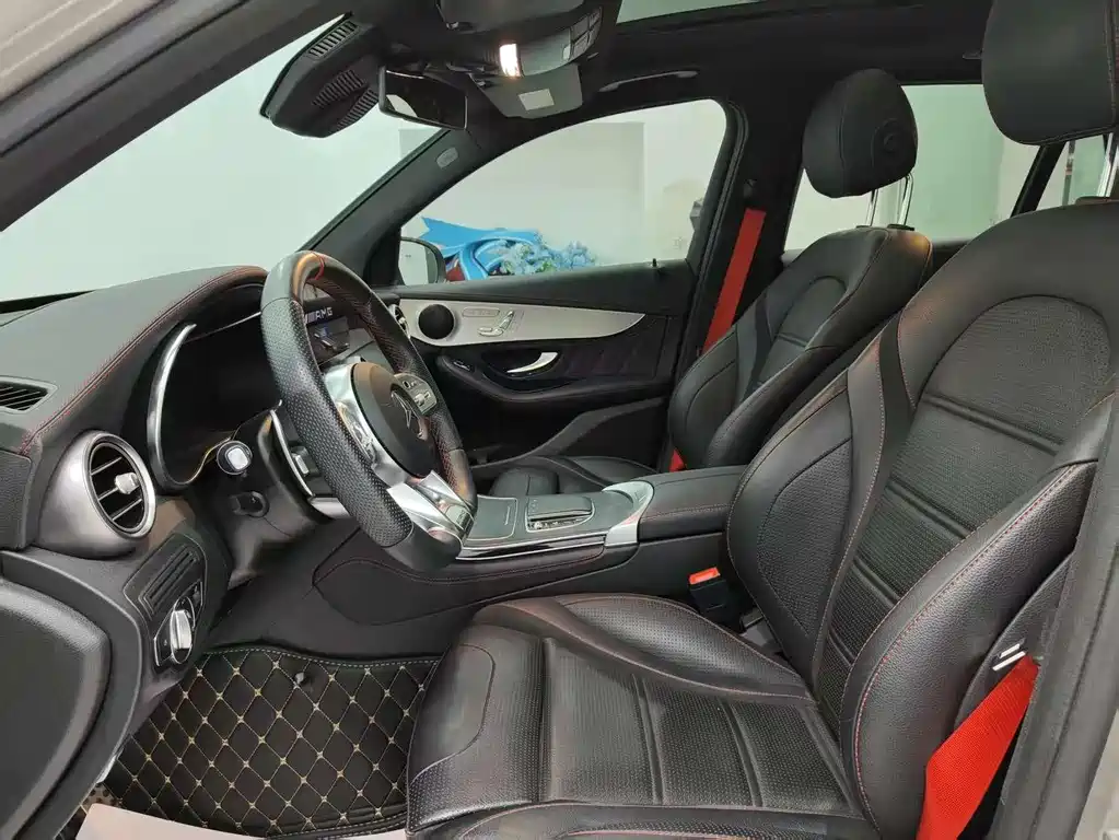Mercedes-Benz GLC AMG 2020 — фото 7