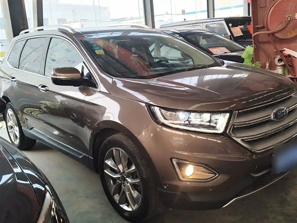 Ford Edge 2017 — фото 4