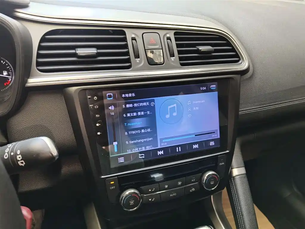 Renault Kadjar 2017 — фото 13
