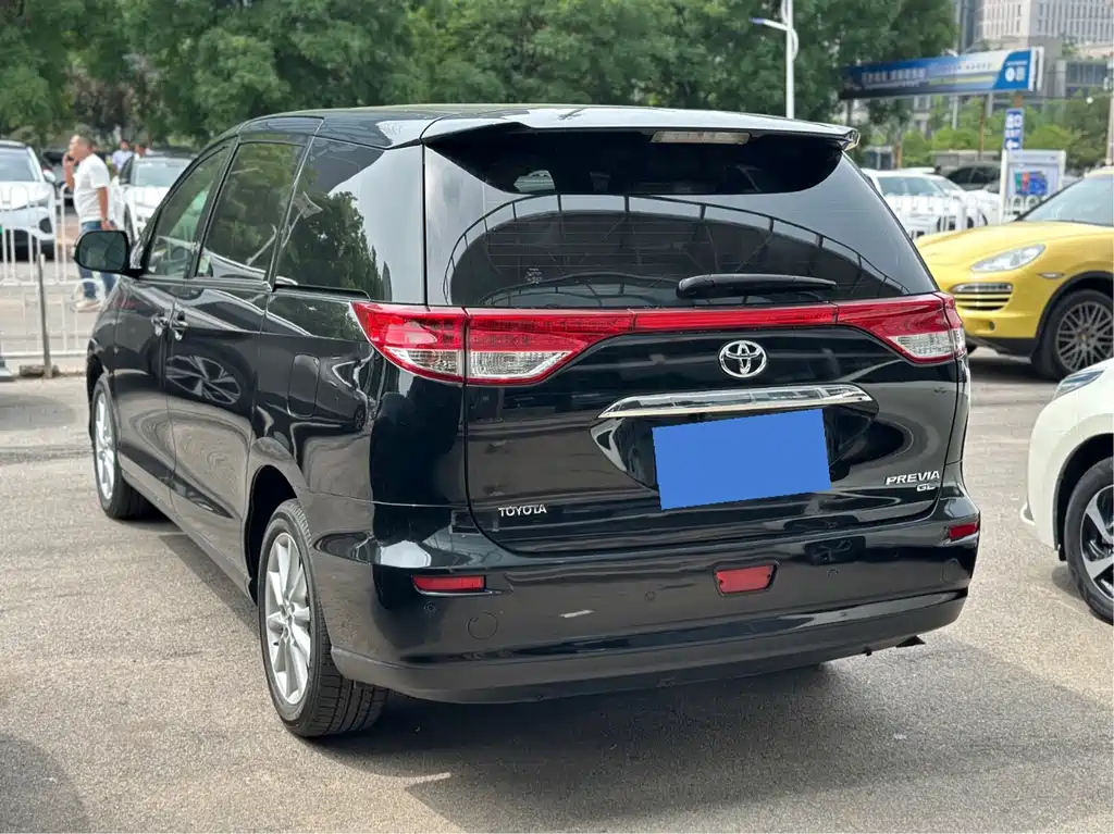 Toyota Previa 2020 — фото 6